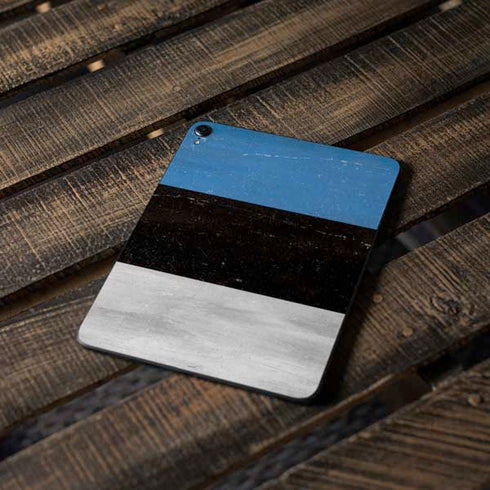 Estonia Flag Distressed Apple iPad Pro Skin