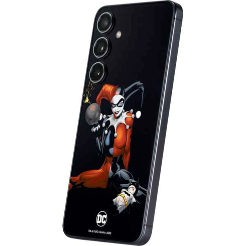 DC Comics Harley Quinn Playfull Pose Galaxy S24 Skin