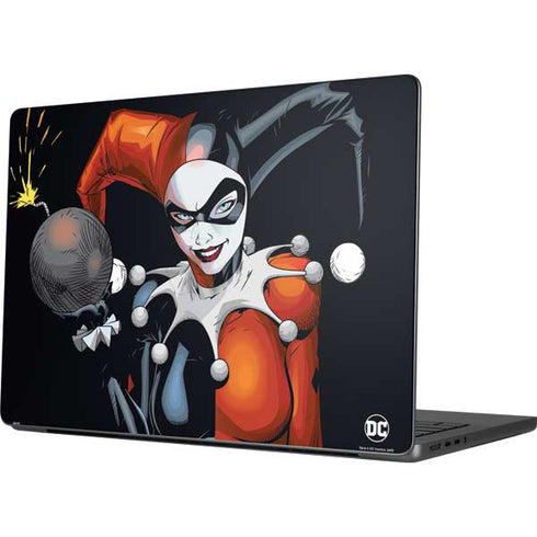 DC Comics Harley Quinn Playfull Pose Apple MacBook Pro 14-inch Skin