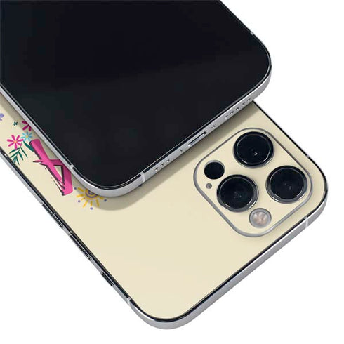 Disney Encanto Familia iPhone 12 Pro Skin