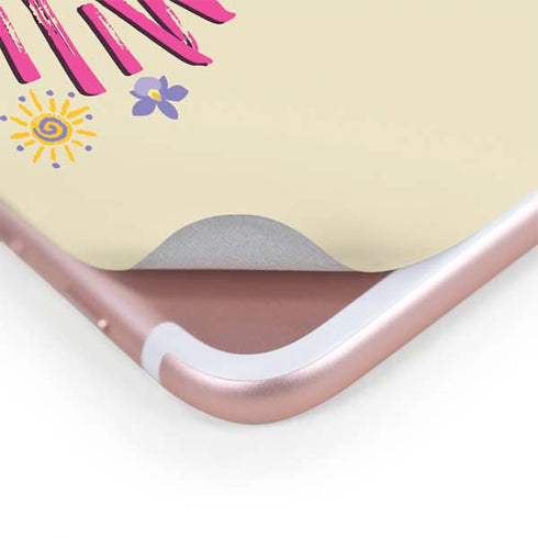 Disney Encanto Familia iPhone 8 Plus Skin