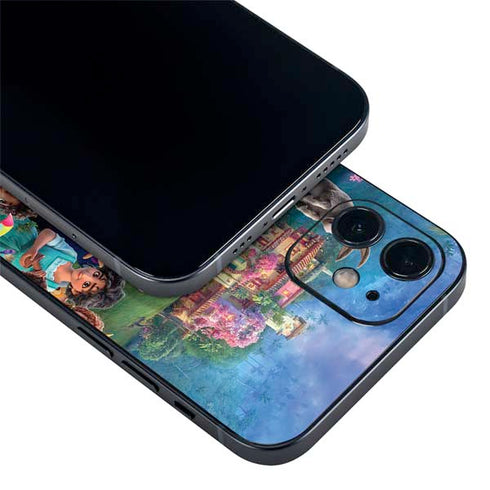 Disney Encanto Familia Poster iPhone 12 Skin