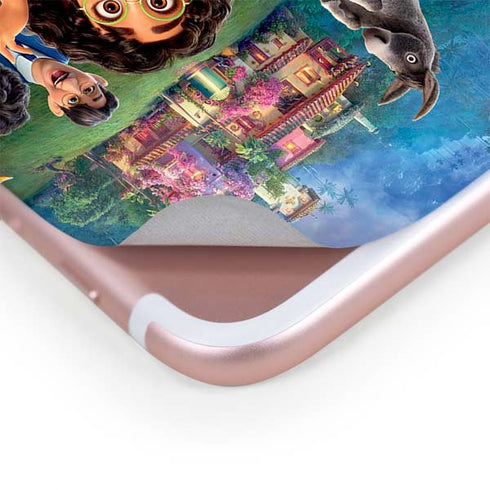 Disney Encanto Familia Poster iPhone 8 Plus Skin