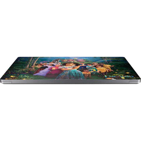 Disney Encanto Familia Poster Universal Laptop 16.6in (13.4 x 9.7in) Skin