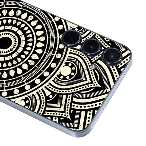 Finding Center Galaxy A55 5G Skin