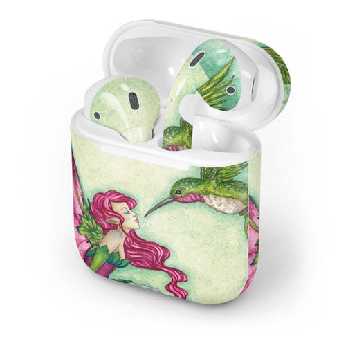 Flirting Fairy and Hummingbird by Amy Brown Apple AirPods Skin