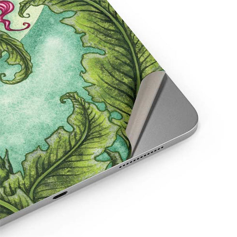 Flirting Fairy and Hummingbird by Amy Brown Apple iPad Air Skin
