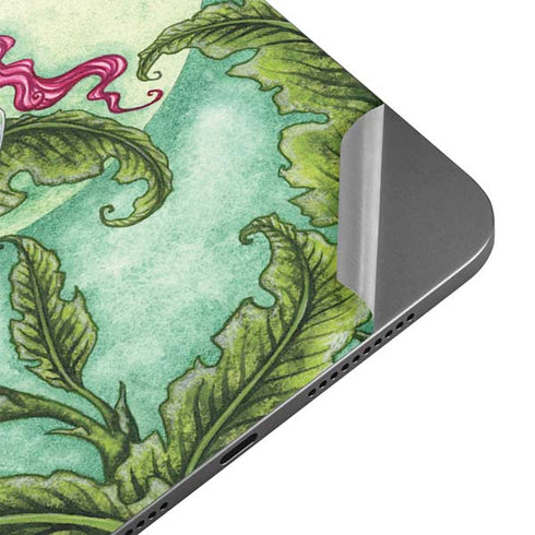 Flirting Fairy and Hummingbird by Amy Brown Apple iPad Mini Skin