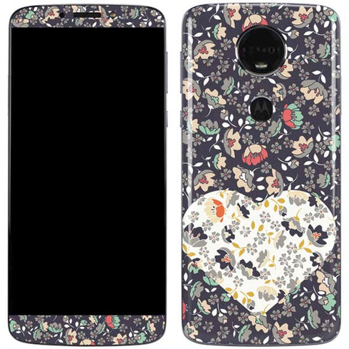 Floral Heart Moto E5 Plus Skin