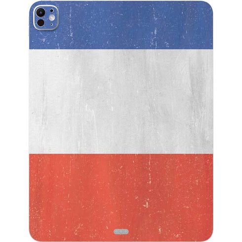 French Flag Distressed iPad Pro 13in M4 (2024) Skin
