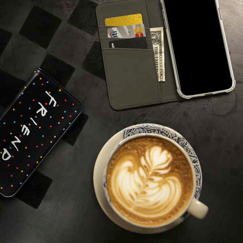 Warner Bros FRIENDS Polka Dots iPhone 15 Plus Folio Case