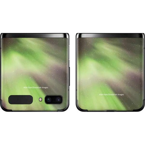 StockTrek Full Sky Aurora Galaxy Z Flip Skin