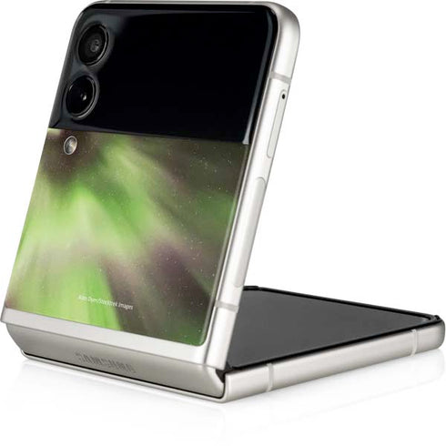 StockTrek Full Sky Aurora Galaxy Z Flip3 5G Skin