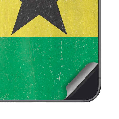 Ghana Flag Distressed Galaxy S25 Skin