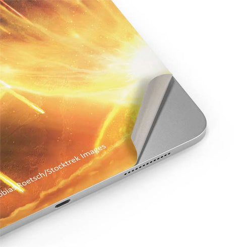 StockTrek Giant Asteroid Collides with Planet Earth iPad Pro 13in M4 (2024) Skin