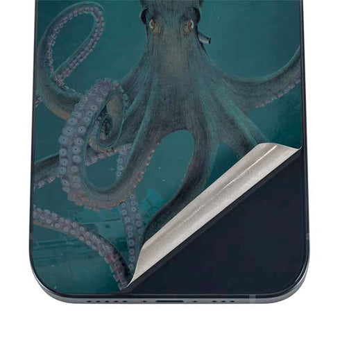 Giant Octopus by Vincent Hie iPhone 16 Skin