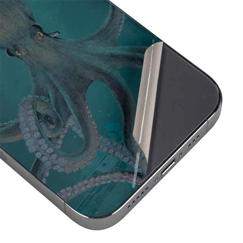 Giant Octopus by Vincent Hie iPhone 16e Skin