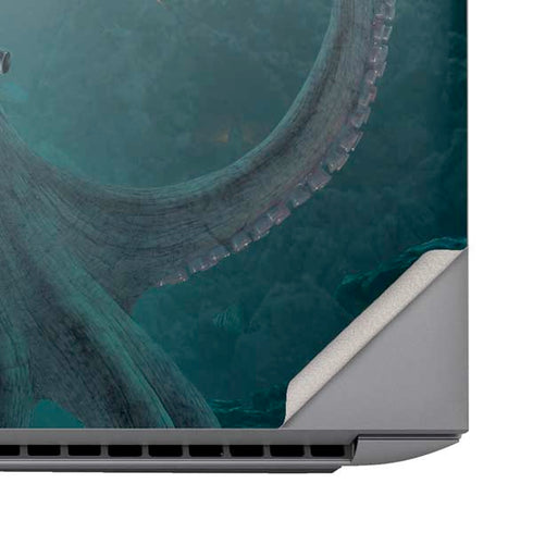 Giant Octopus by Vincent Hie HP ZBook Fury 16 G10 Skin