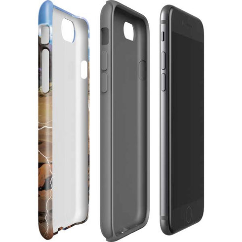 Dragon Ball Z Goku Versus Saiyans iPhone SE (2nd & 3rd Gen) Pro Case