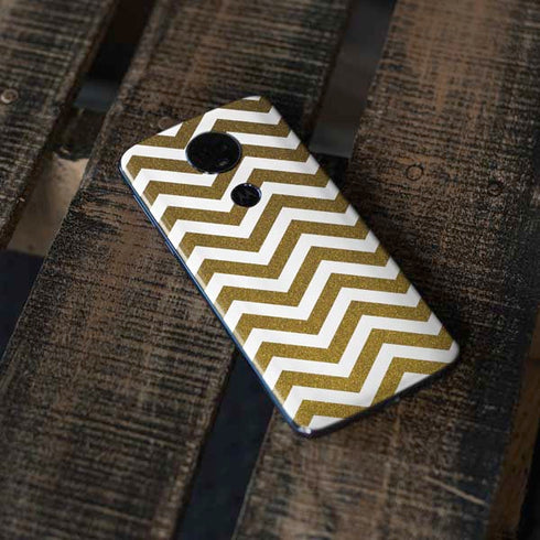 Gold Chevron Moto E5 Plus Skin