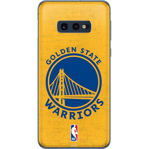 NBA Golden State Warriors Distressed Galaxy S10e Skin