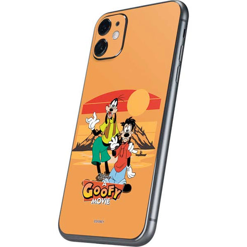 Disney Goof Family Trip iPhone 11 Skin
