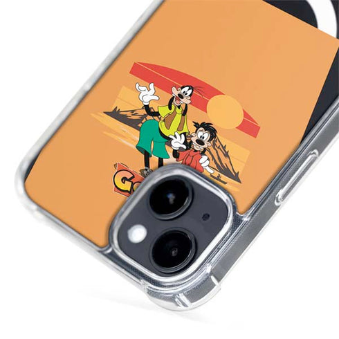Disney Goof Family Trip iPhone 15 Plus MagSafe Case