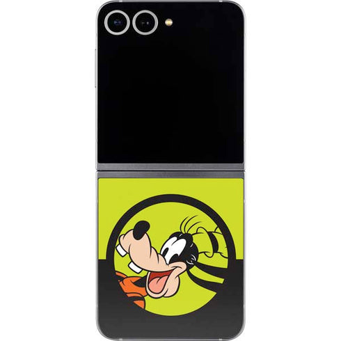 Disney Friends Goofy Galaxy Z Flip6 Skin