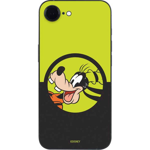 Disney Friends Goofy iPhone 16e Skin