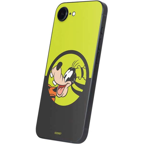 Disney Friends Goofy iPhone 16e Skin