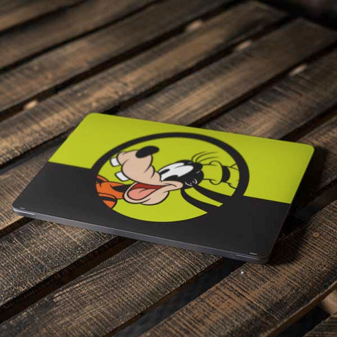 Disney Friends Goofy Apple MacBook Air Skin