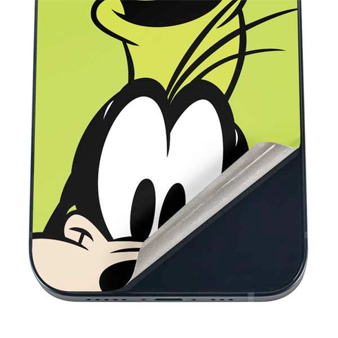 Disney Friends Goofy Up Close iPhone 17 Air Skin