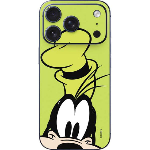Disney Friends Goofy Up Close iPhone 17 Pro Max Skin
