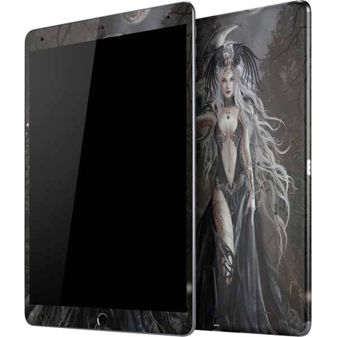 Gothic Princess with Silver Dragon by Nene Thomas iPad Skins