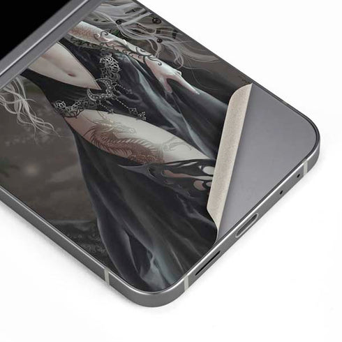 Gothic Princess with Silver Dragon by Nene Thomas Galaxy Z Flip6 Skin