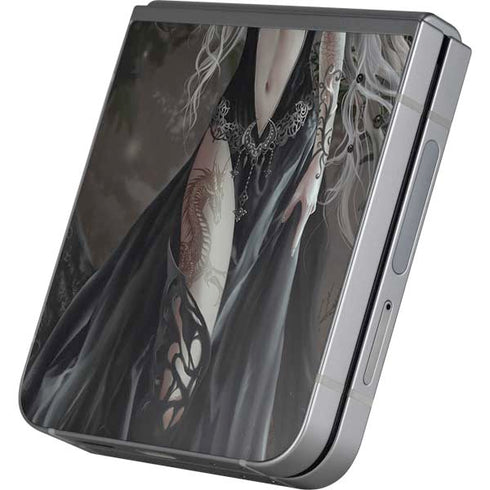 Gothic Princess with Silver Dragon by Nene Thomas Galaxy Z Flip6 Skin