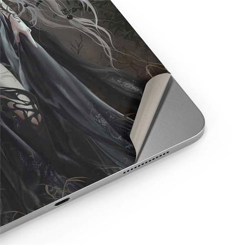 Gothic Princess with Silver Dragon by Nene Thomas Apple iPad Air Skin