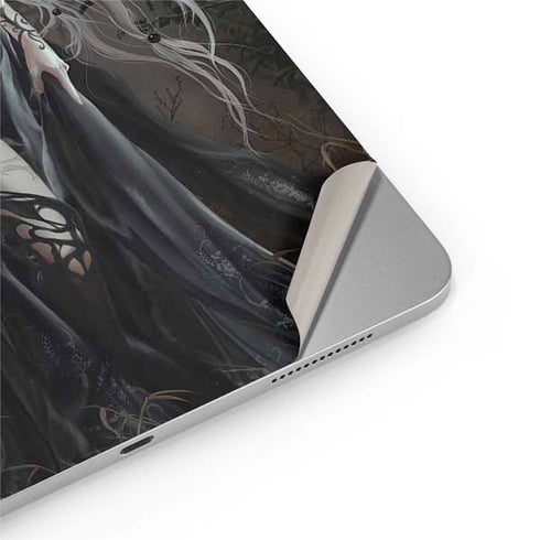 Gothic Princess with Silver Dragon by Nene Thomas iPad Pro 13in M4 (2024) Skin