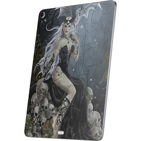 Gothic Queen with Silver Dragon by Nene Thomas Apple iPad Air Skin