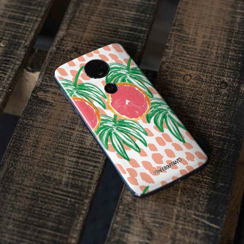Bouffants and Broken Hearts Graphic Grapefruit Moto E5 Plus Skin