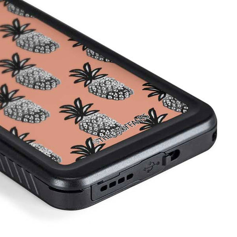 Bouffants and Broken Hearts Gray Scale Pineapple Galaxy S24 Waterproof Case