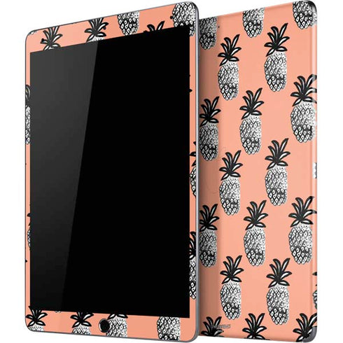 Bouffants and Broken Hearts Gray Scale Pineapple iPad Skins