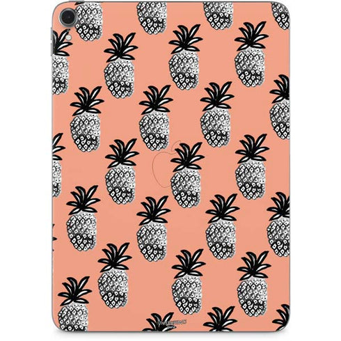 Bouffants and Broken Hearts Gray Scale Pineapple Apple iPad Pro Skin