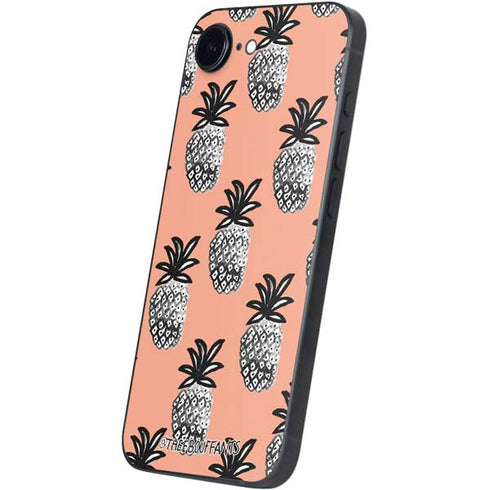 Bouffants and Broken Hearts Gray Scale Pineapple iPhone 16e Skin