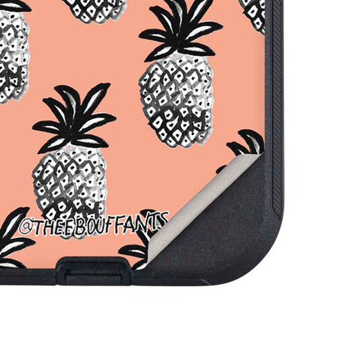 Bouffants and Broken Hearts Gray Scale Pineapple Otterbox Defender iPhone Skin
