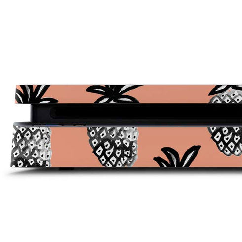 Bouffants and Broken Hearts Gray Scale Pineapple PS4 Slim Skin