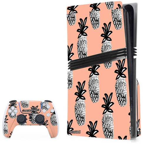 Bouffants and Broken Hearts Gray Scale Pineapple PlayStation PS5 Skins