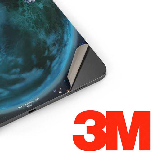 DC Comics Green Lantern Action Pose in Space Apple iPad Pro Skin