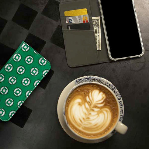 DC Comics Green Lantern Logo Pattern iPhone 15 Pro Folio Case