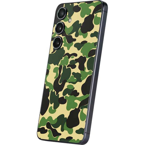 Green Street Camo Galaxy S25 Skin